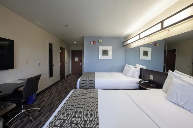غرفة قياسية بسريرين كوين لذوي الإعاقة، Microtel Inn & Suites By Wyndham Waynesburg 8/10