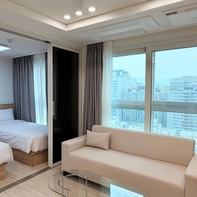 غرفة ثلاثية بإطلالة على المدينة، TRAVELUS Myeongdong 4/8