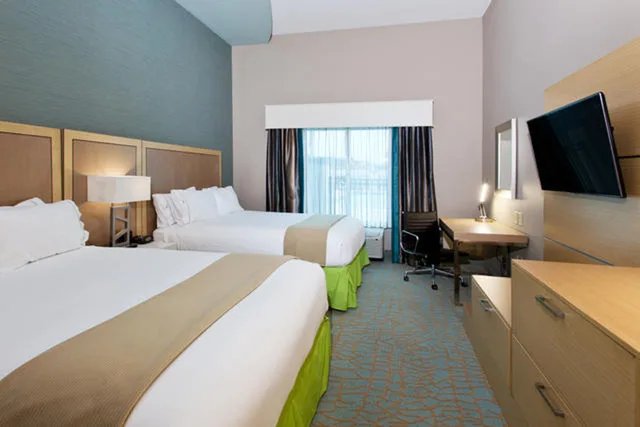 غرفة بسريرين لذوي الإعاقة، Holiday Inn Express Hotel And Suites Warner Robins North West 1/1