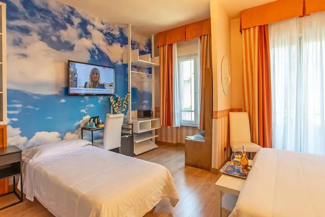 Room, Quadruple, 2 Double Beds, Hotel Jane 3/6