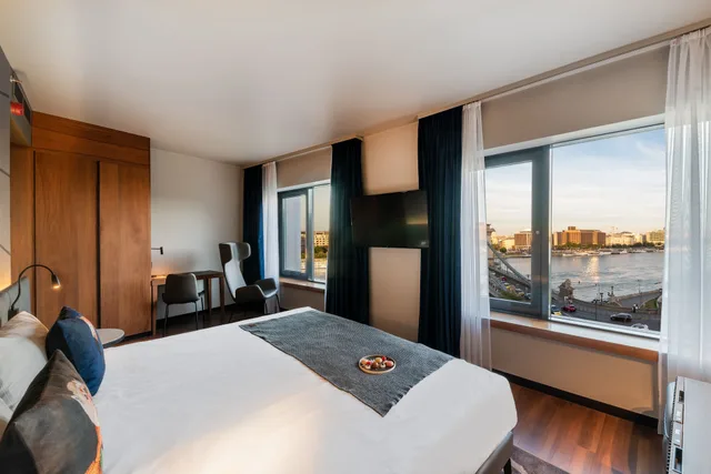 Legendary, Bridge View، Hotel Clark Budapest 5/7