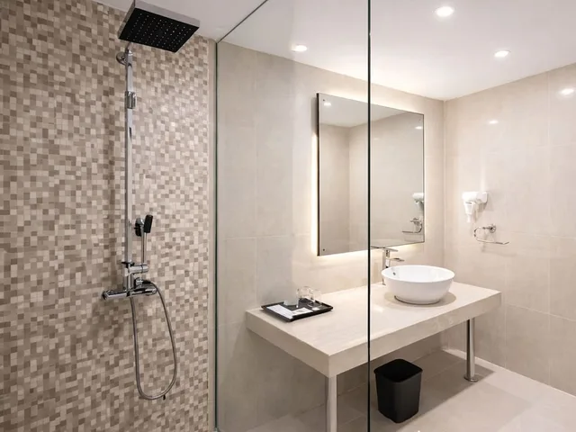 غرفة ديلوكس بسريرين منفصلين، Nevada Ketapang Hotel (Formely Asana Nevada Ketapang) 6/6