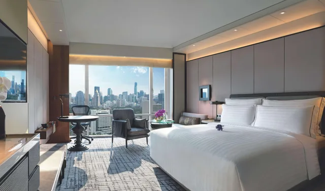 Executive, King Bed, Lounge Access, Conrad Bangkok 3/9