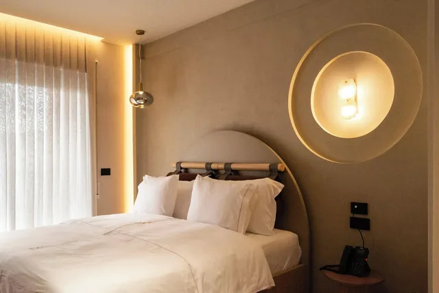 غرفة قياسية بسرير مزدوج، Si hotel Tirana 2/2