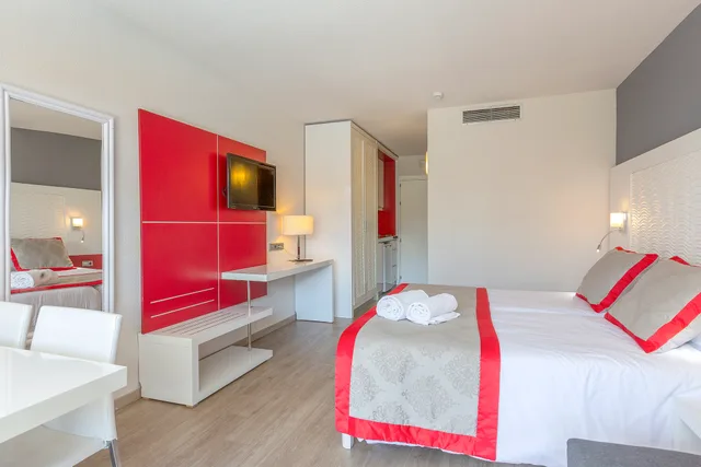 استوديو بإطلالة على المسبح، MarSenses Rosa del Mar Hotel and Spa 1/2