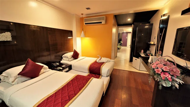 جناح كلوب بسرير مزدوج، 37th Crescent Hotel 3/10