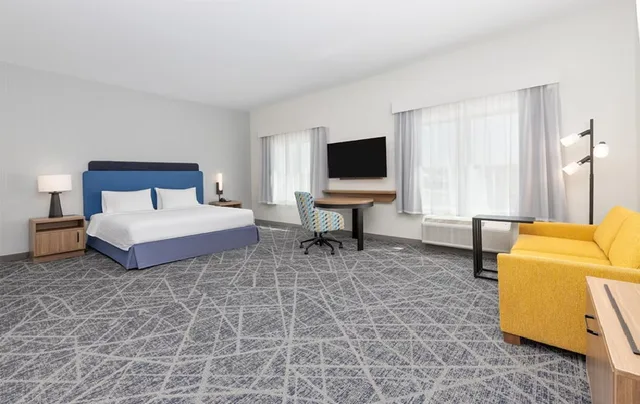غرفة بسرير كينج، Hampton Inn & Suites Little Rock Airport 3/3