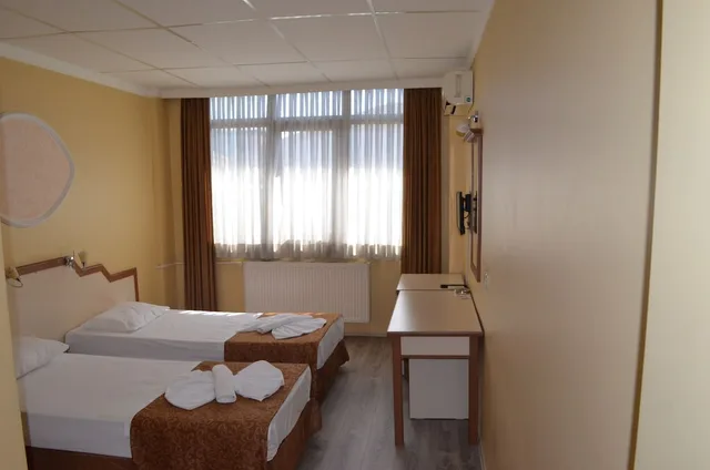 غرفة قياسية بسريرين منفصلين، Ayvalik Palas Hotel 2/2