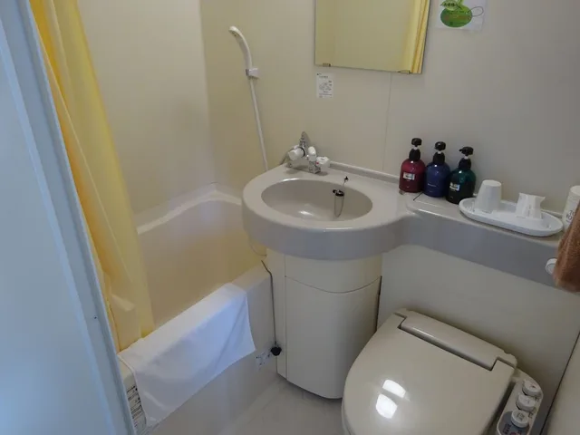 غرفة بسريرين منفصلين للمدخنين، Amami Port Tower Hotel 1/1