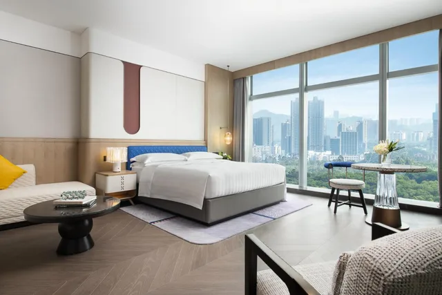 غرفة تنفيذية بسرير كينج بإطلالة على المدينة مع دخول الصالة، Fashion Town Hotel Shenzhen MGallery Collection 3/6