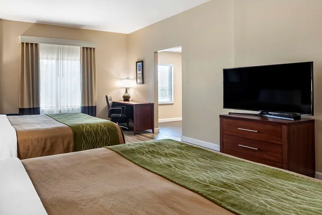 جناح بسريرين كوين، Comfort Inn & Suites Fort Walton Beach - Destin West 2/2