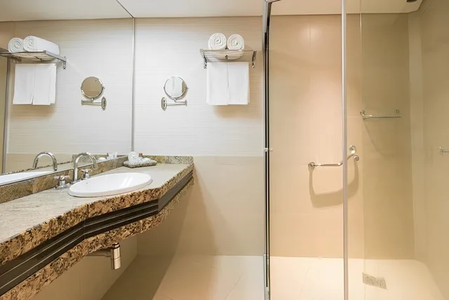 غرفة فاخرة ثلاثية، Hotel Golden Park Internacional Foz & Convencoes By Nacional Inn 2/4