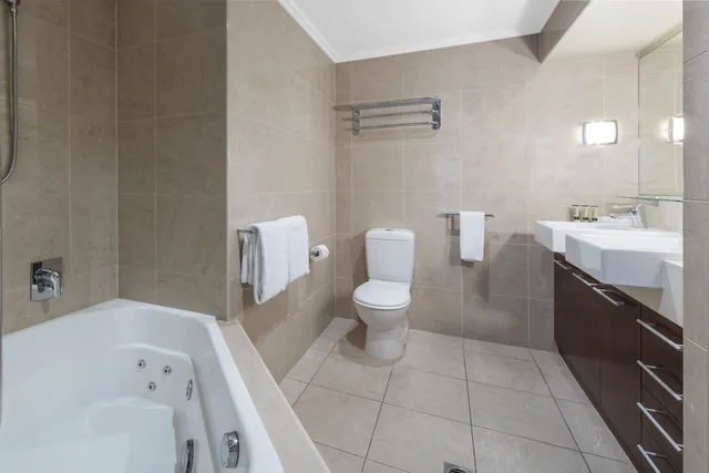 2 Bedrooms, Premier, Apartment, Oaks Hervey Bay Resort and Spa 8/10