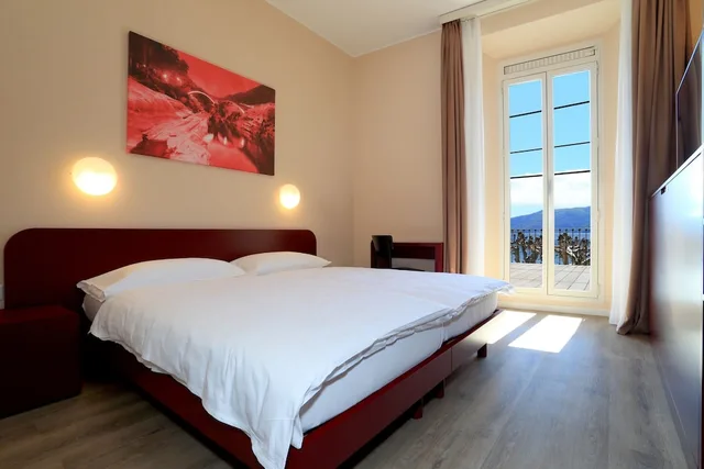 1 Bedroom, Twin Beds, Lake View, Terrace, Hotel Elvezia 1/6