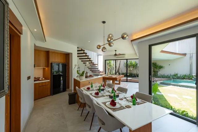 3 Bedrooms, Grand, Pool, Villa, 1 Queen and 2 King Beds، La Numa Villas Canggu 9/10
