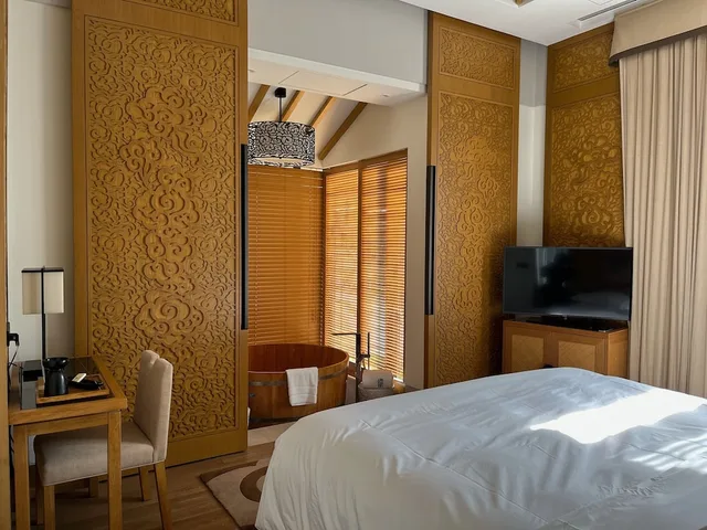 جناح بسرير كينج، Banyan Tree Huangshan 3/7