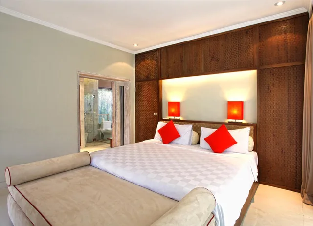 بنغل، TANAH MERAH RESORT 1/3