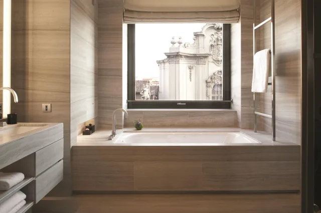 Executive, Suite, Multiple Beds, Armani Hotel Milano 2/2