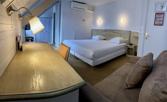 غرفة ديلوكس بسرير مزدوج، Inter Hotel Le Roncevaux 1/8