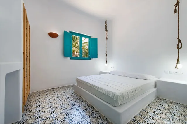 شقة رباعية بسرير كوين وسريرين منفصلين بغرفة نوم واحدة بحوض جاكوزي، Nissia Apartments 1/3