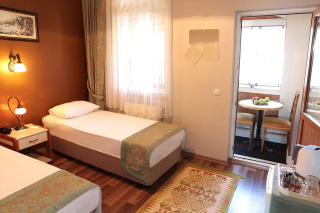 غرفة قياسية بسرير مزدوج، Sur Hotel 5/10