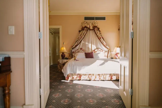 Yarra, Suite, King Bed، Chateau Yering Hotel 3/5