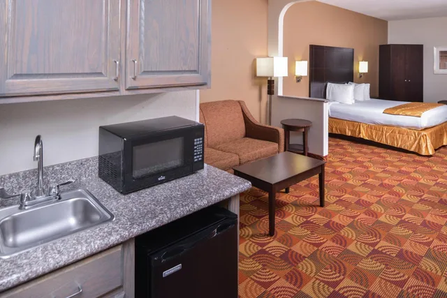 جناح ديلوكس بسرير كينج، Americas Best Value Inn & Suites Bastrop 5/5
