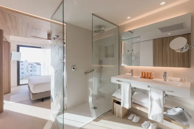 جناح بسرير كينج بإطلالة على البحر بشرفة، Hotel Bordoy Alcudia Port Suites 2/3