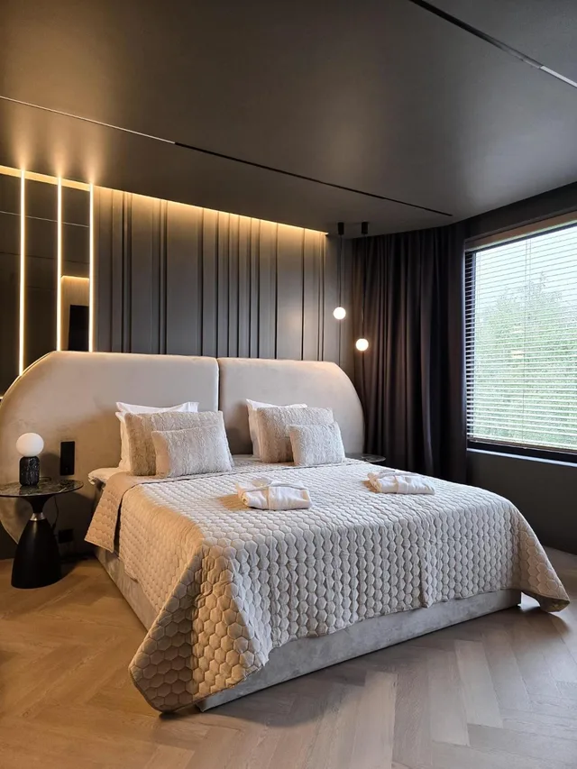 Penthouse Suite, Amrita Hotel 1/10