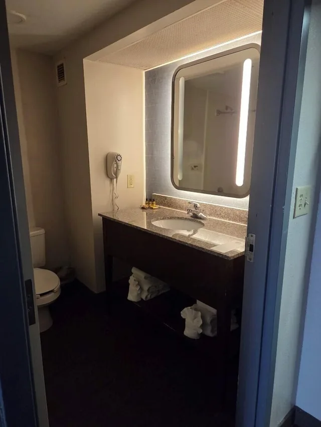 غرفة بسريرين كوين، Hamilton Inn Bessemer 8/10