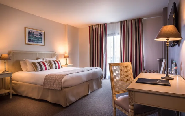غرفة سوبيريور كبيرة بسرير كينج، Best Western Plus Hostellerie Du Vallon 4/6