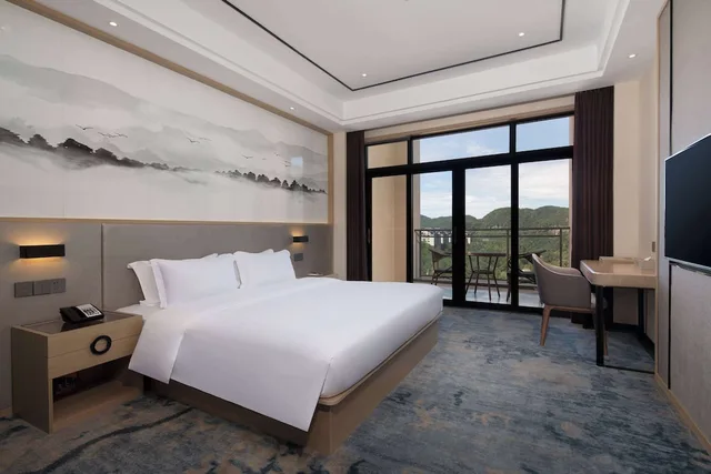 Deluxe, Family, King Bed, Ramada by Wyndham Guangyuan Zengjiashan Resort 1/1