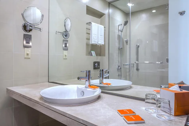 استوديو بسرير كينج وسرير كوين بمطبخ صغير، Centro Capital Centre By Rotana 7/8