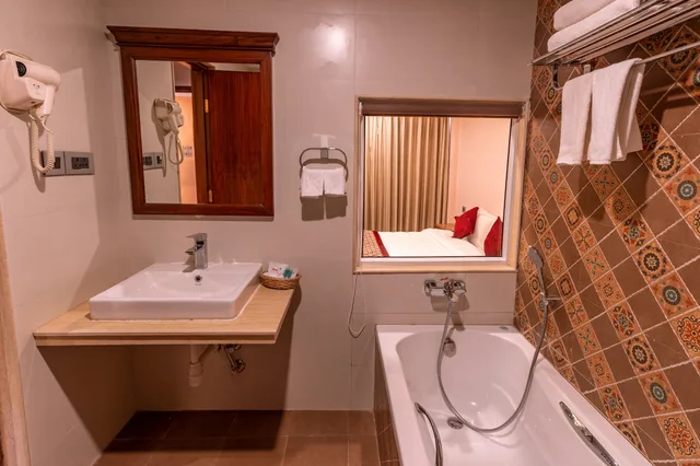 Super, Deluxe, Double Bed، Hotel Manang 6/6
