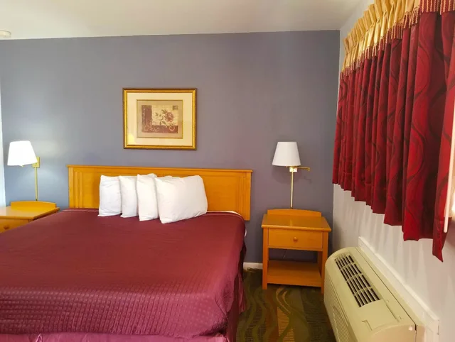 غرفة بسرير كينج للمدخنين، Americas Best Value Inn Belleville 3/5