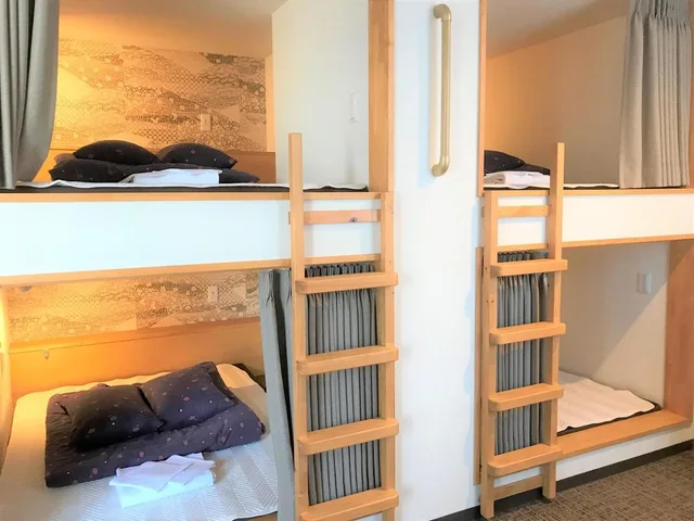 Mixed Dorm, Style, Cabin, 6 Double Beds، K s House Kanazawa - Backpackers Hostel 1/1