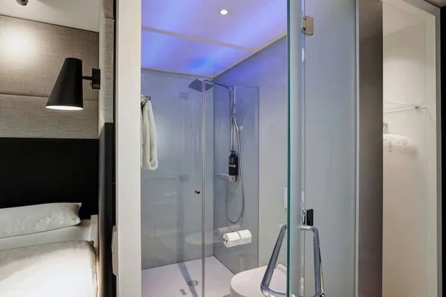 غرفة بسرير كينج في طابق مرتفع، Citizenm Amstel Amsterdam Hotel 9/10