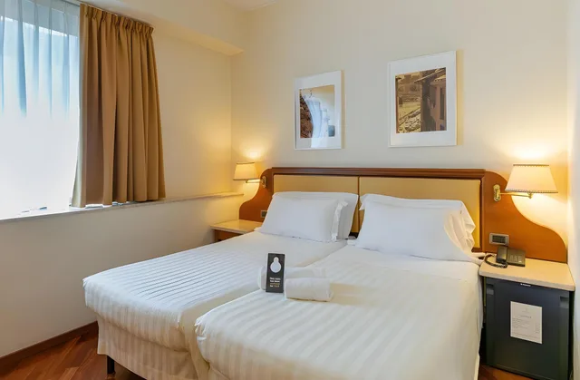 غرفة كومفورت بسرير مزدوج أو سريرين منفصلين، B&B HOTEL Firenze Pitti Palace al Ponte Vecchio 1/2