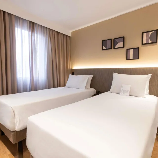 غرفة ديلوكس بسريرين منفصلين بإطلالة على المدينة، Mercure Sao Paulo Vila Olimpia 1/8