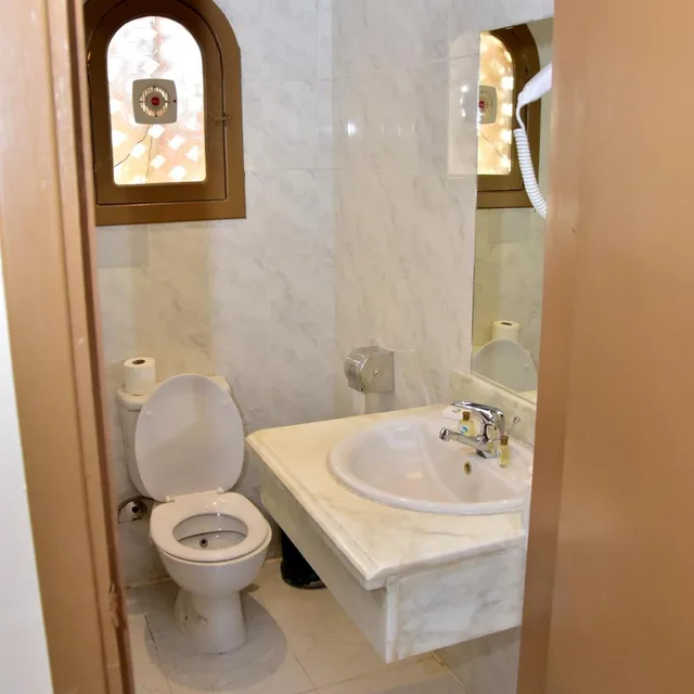 غرفة اقتصادية بسرير مزدوج، Dive Inn Resort 5/6