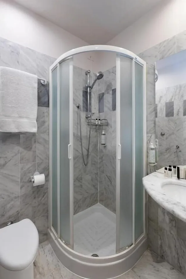 غرفة عائلية بفراش فوتون وسريرين مزدوجين، Palazzo Dal Borgo 2/2
