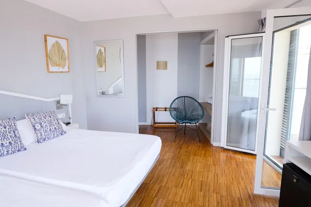 غرفة سوبيريور بسرير مزدوج أو سريرين منفصلين بإطلالة على البحر، Subur Hotel Sitges 4/9