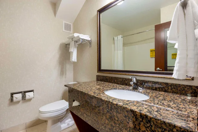 جناح بغرفتي نوم، Best Western Plus Northwind Inn Suites 5/6