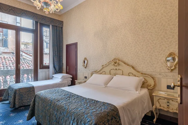 غرفة كلاسيكية ثلاثية بثلاثة أسرّة، Hotel Montecarlo 2/10