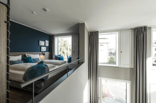استوديو بسرير كوين، HARBR. hotel Konstanz 1/5