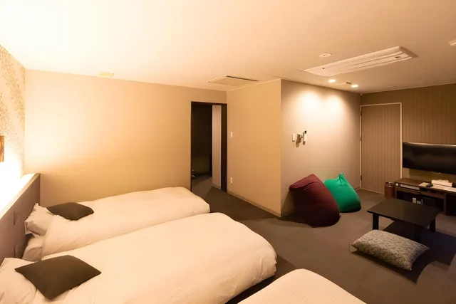 غرفة يابانية عصرية، Mombetsu Prince Hotel 1/1