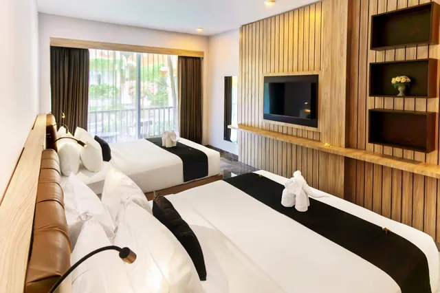 غرفة عائلية بشرفة، Graha Socio Hotel 5/8