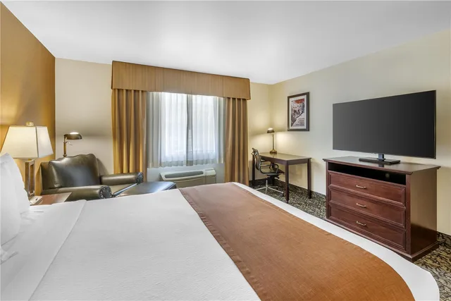 غرفة بسرير كينج، Best Western Plus Truckee-Tahoe Hotel 3/4