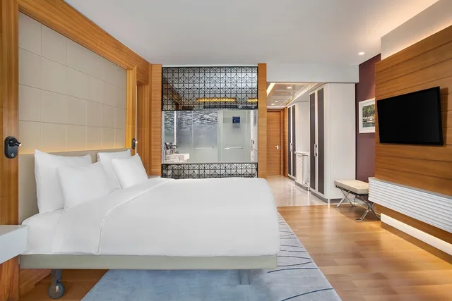 غرفة ديلوكس بسرير كينج بإطلالة على النهر، The Grand Tarabya Managed by Accor 1/1