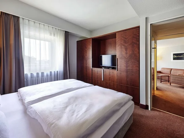 جناح سوبيريور بسرير مزدوج، Mercure Hotel Dusseldorf City Center 1/6